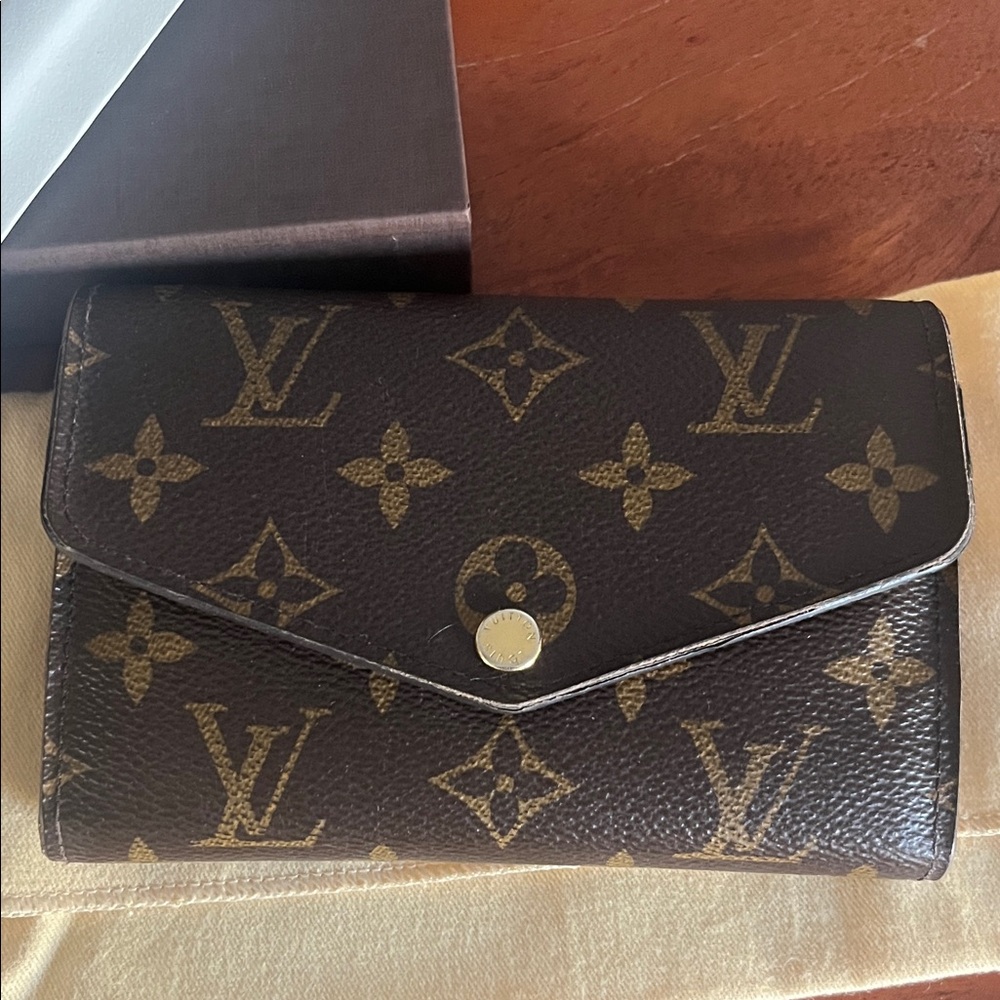 Louis Vuitton Monogram Sarah Compact Wallet